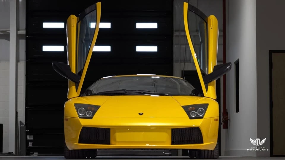 2004 Lamborghini Murcielago - Image 9 of 20
