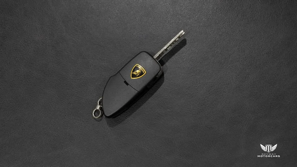 2004 Lamborghini Murcielago - Image 18 of 20