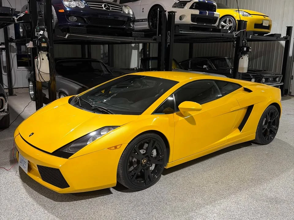 2004 Lamborghini - Image 7 of 8