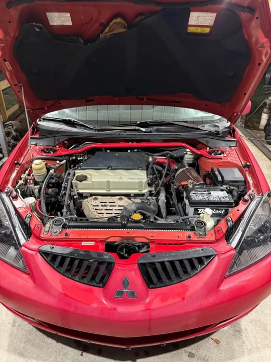 2004 Mitsubishi Lancer 8th Gen - Image 5 of 9