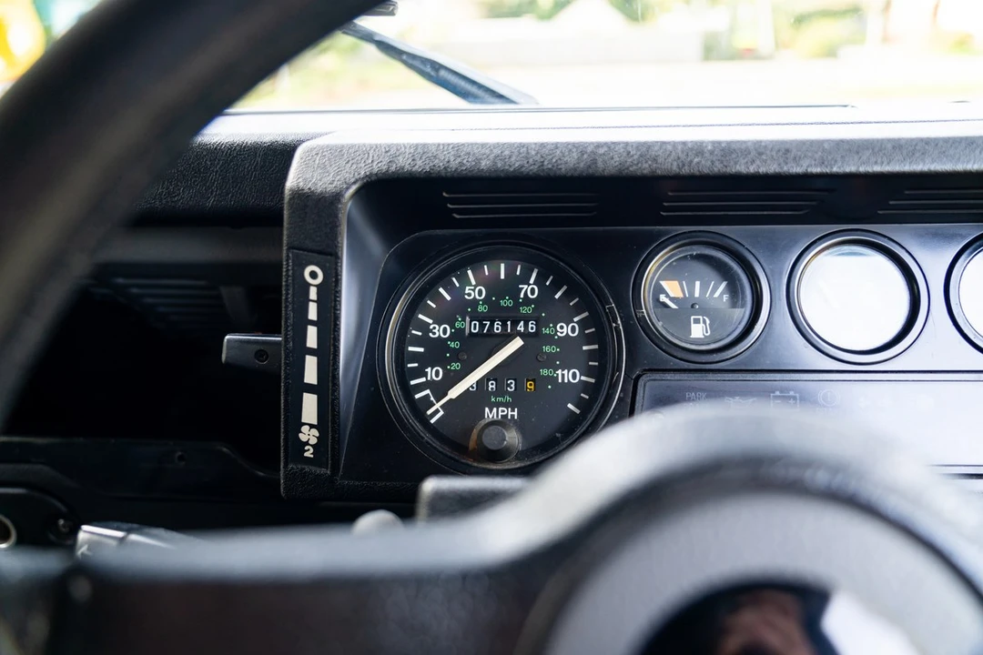 2004 Land Rover Defender 90 - Image 18 of 30