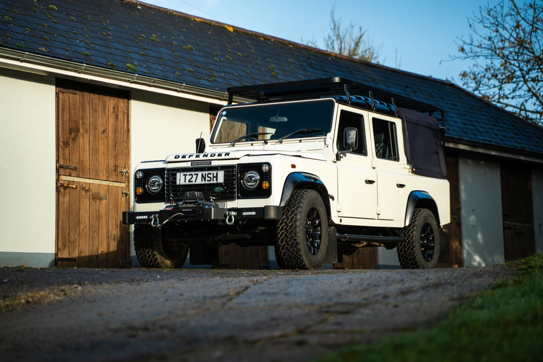 2004 Land Rover Defender 110 - Image 4 of 31