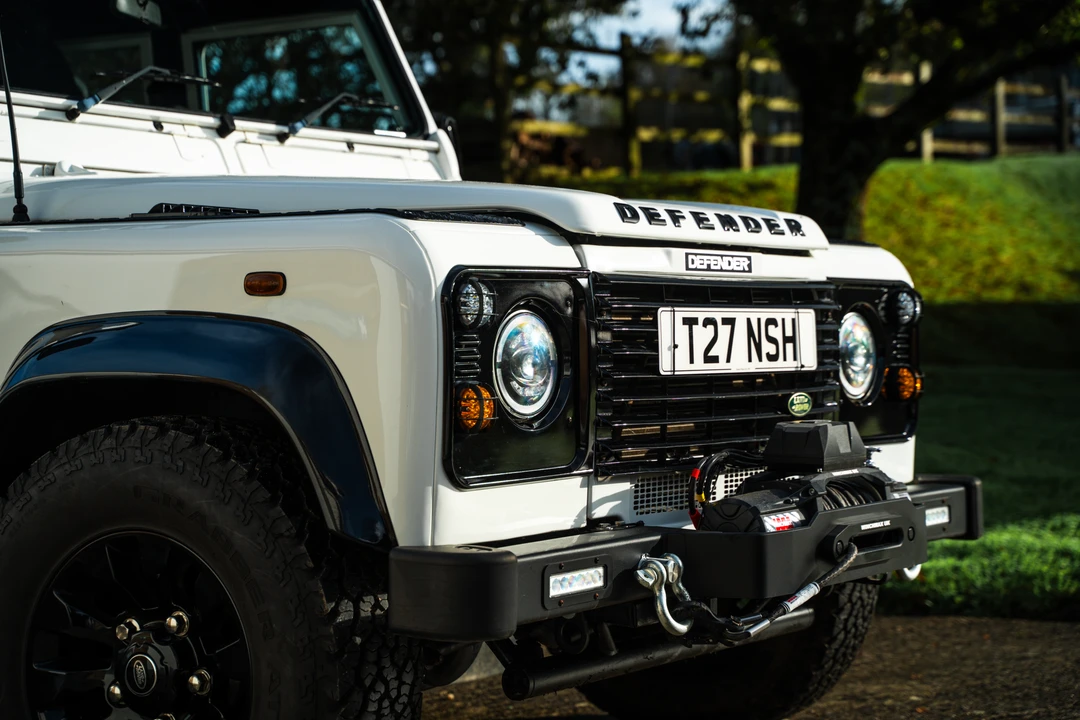 2004 Land Rover Defender 110 - Image 20 of 31