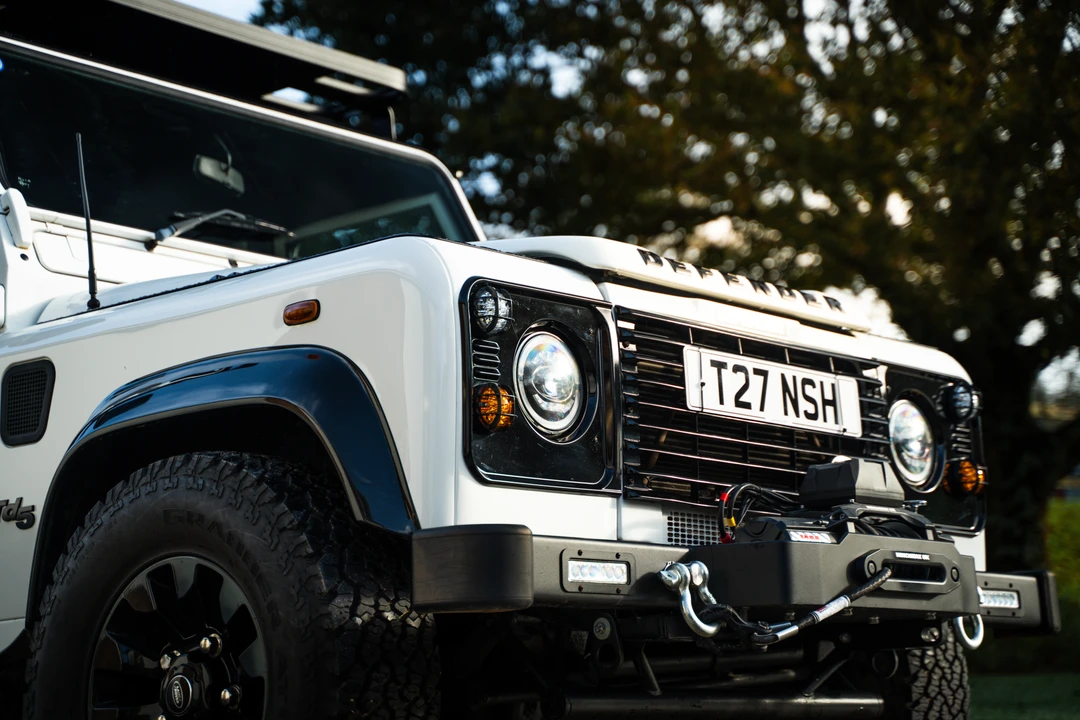2004 Land Rover Defender 110 - Image 24 of 31