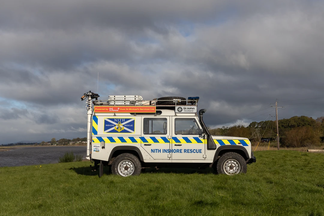 2004 Land Rover Defender 110 - Image 5 of 31