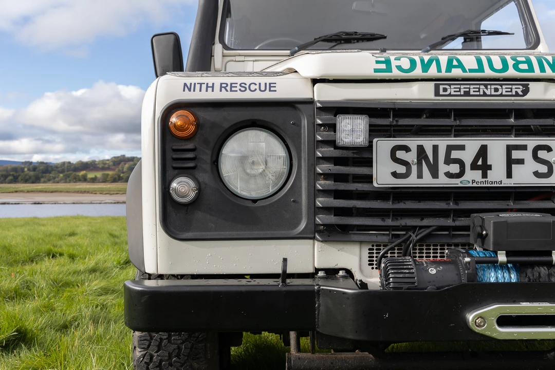 2004 Land Rover Defender 110 - Image 25 of 31