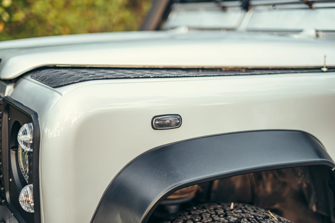2004 Land Rover Defender 110 - Image 11 of 31