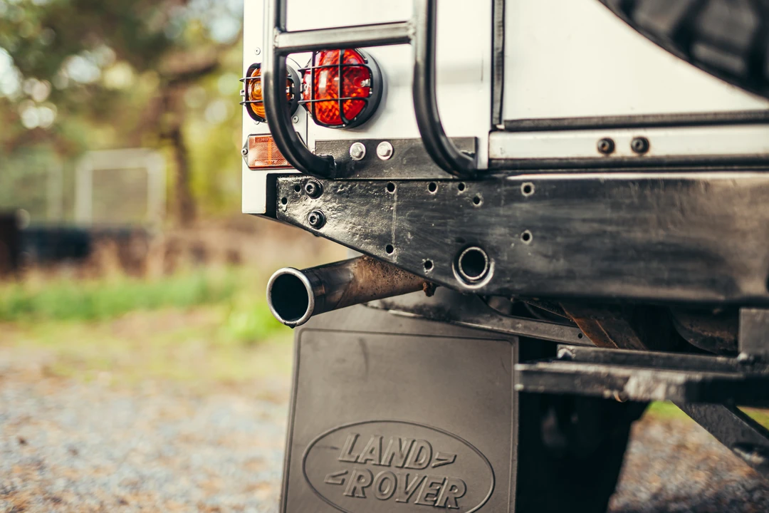 2004 Land Rover Defender 110 - Image 28 of 31