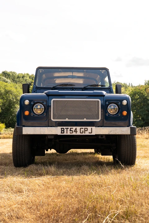 2004 Land Rover Defender 110 - Image 18 of 31