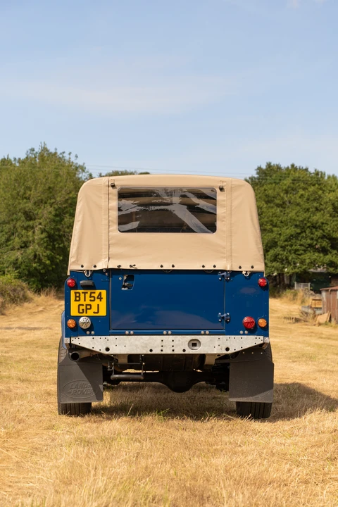 2004 Land Rover Defender 110 - Image 30 of 31