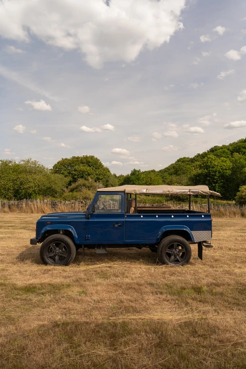 2004 Land Rover Defender 110 - Image 28 of 31