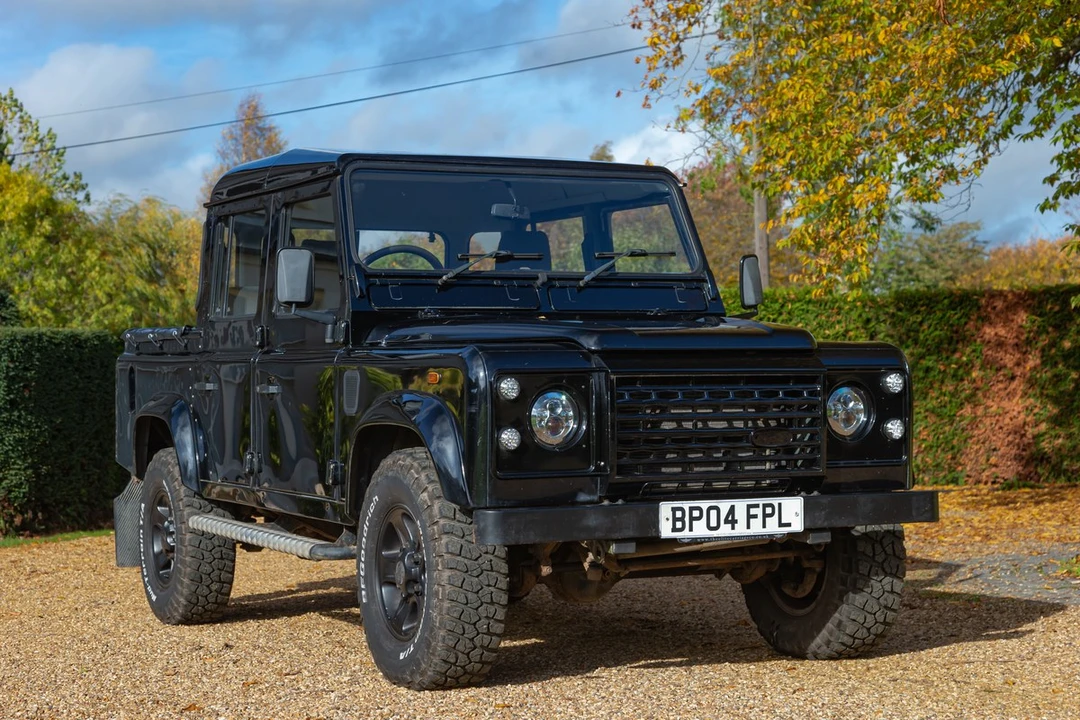 2004 Land Rover Defender 110 - Image 24 of 30