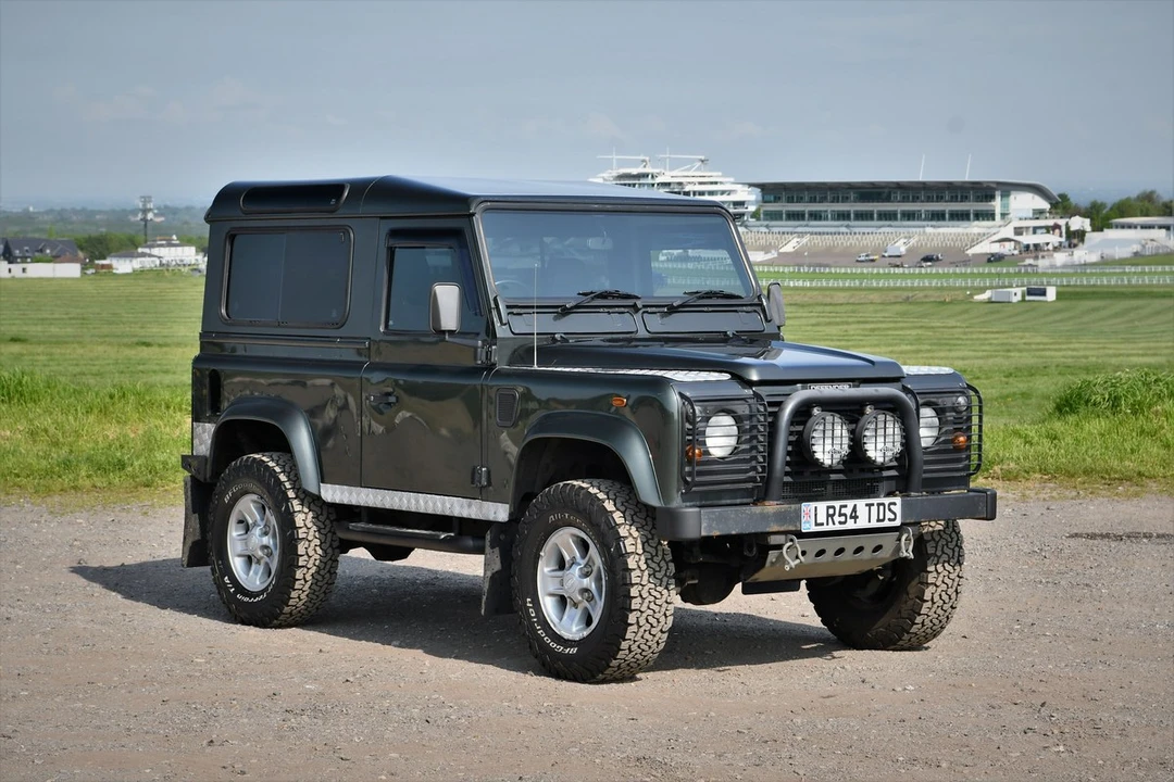 2004 Land Rover Defender 90 - Image 19 of 30