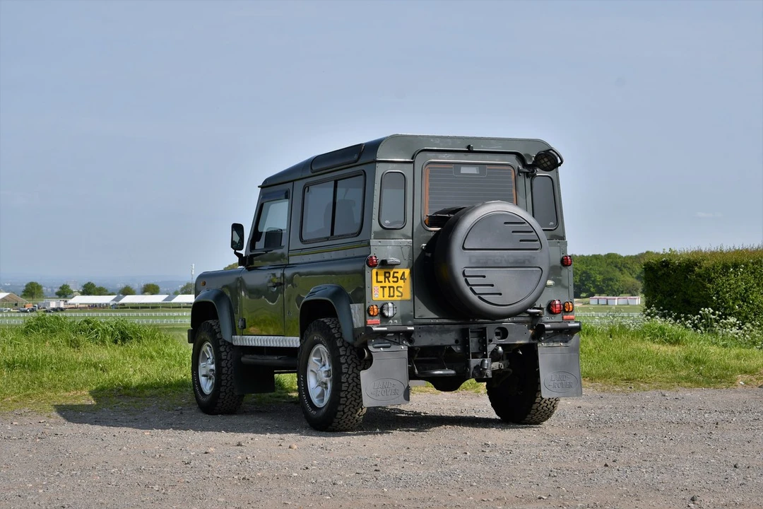 2004 Land Rover Defender 90 - Image 12 of 30