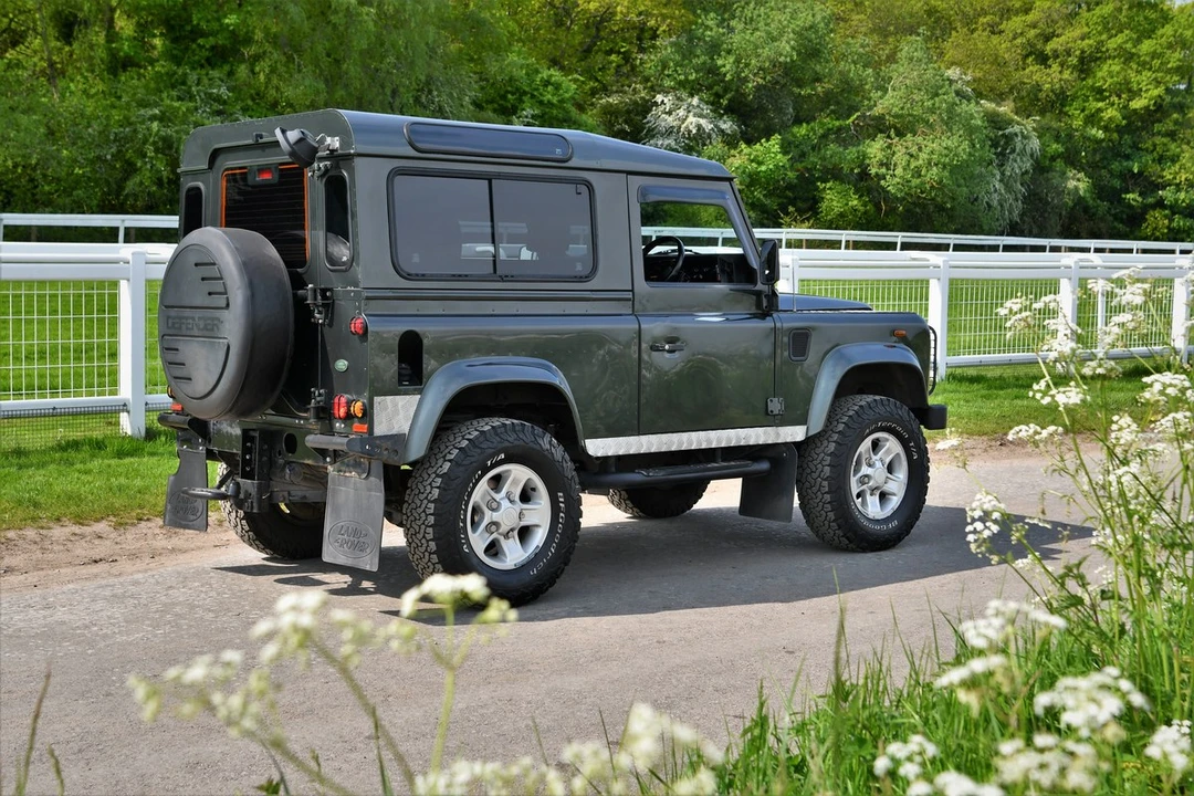 2004 Land Rover Defender 90 - Image 29 of 30