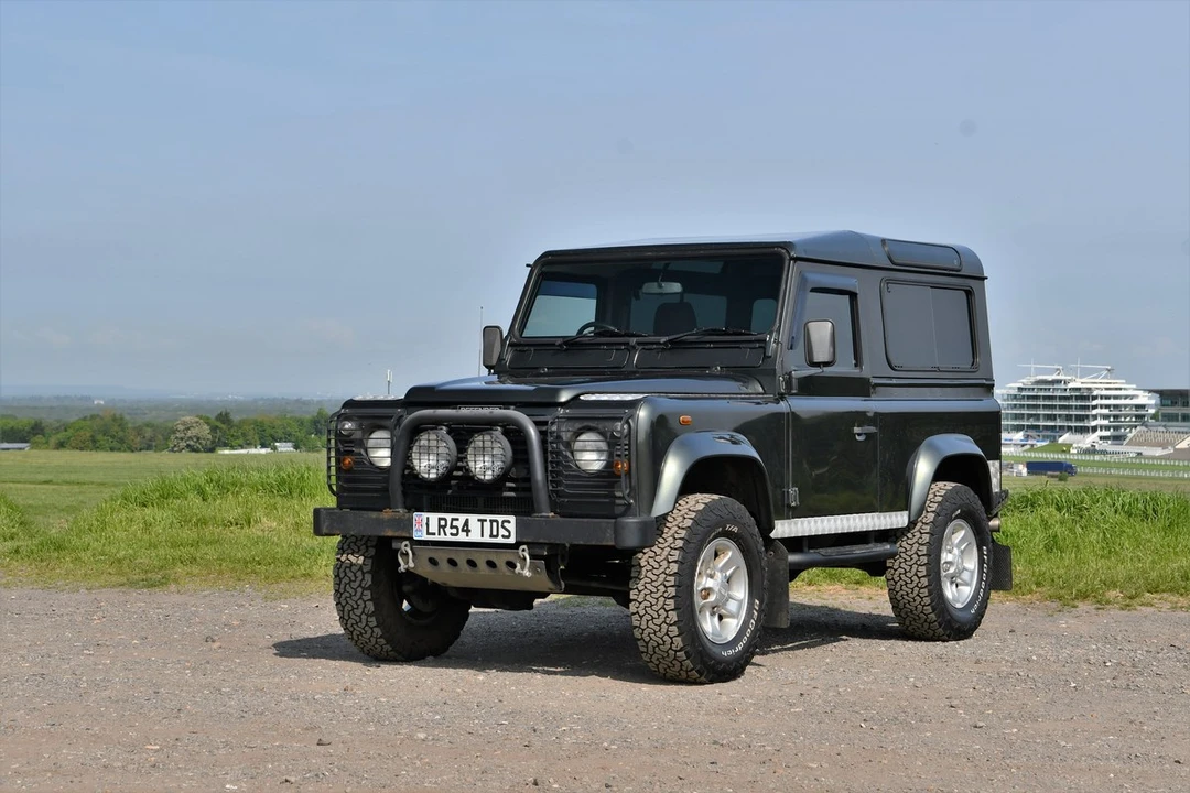 2004 Land Rover Defender 90 - Image 4 of 30