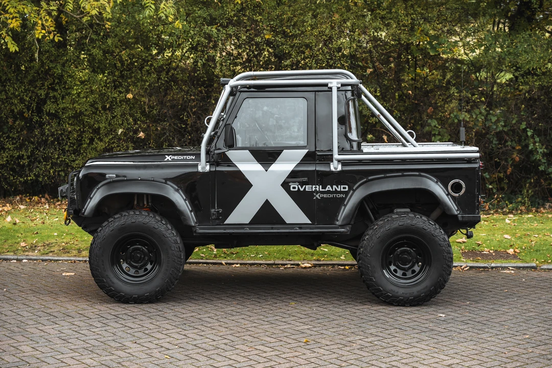 2004 Land Rover Defender 90 - Image 4 of 31