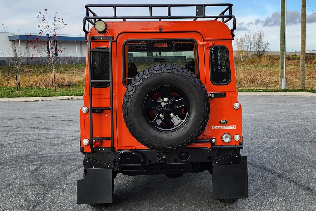 2004 Land Rover Defender 90 - Image 5 of 31