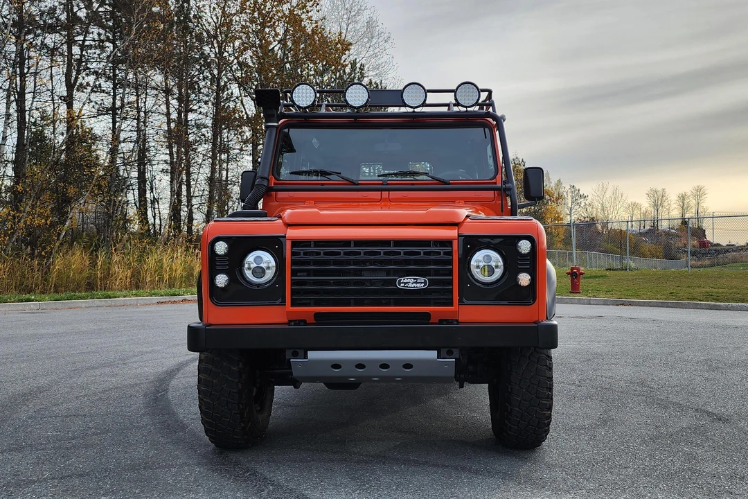 2004 Land Rover Defender 90 - Image 6 of 31
