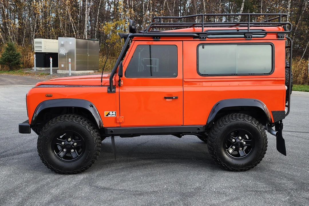 2004 Land Rover Defender 90 - Image 14 of 31