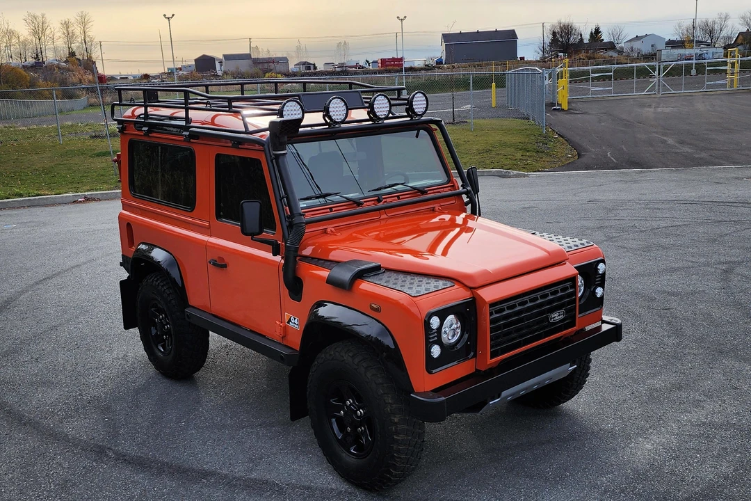 2004 Land Rover Defender 90 - Image 30 of 31