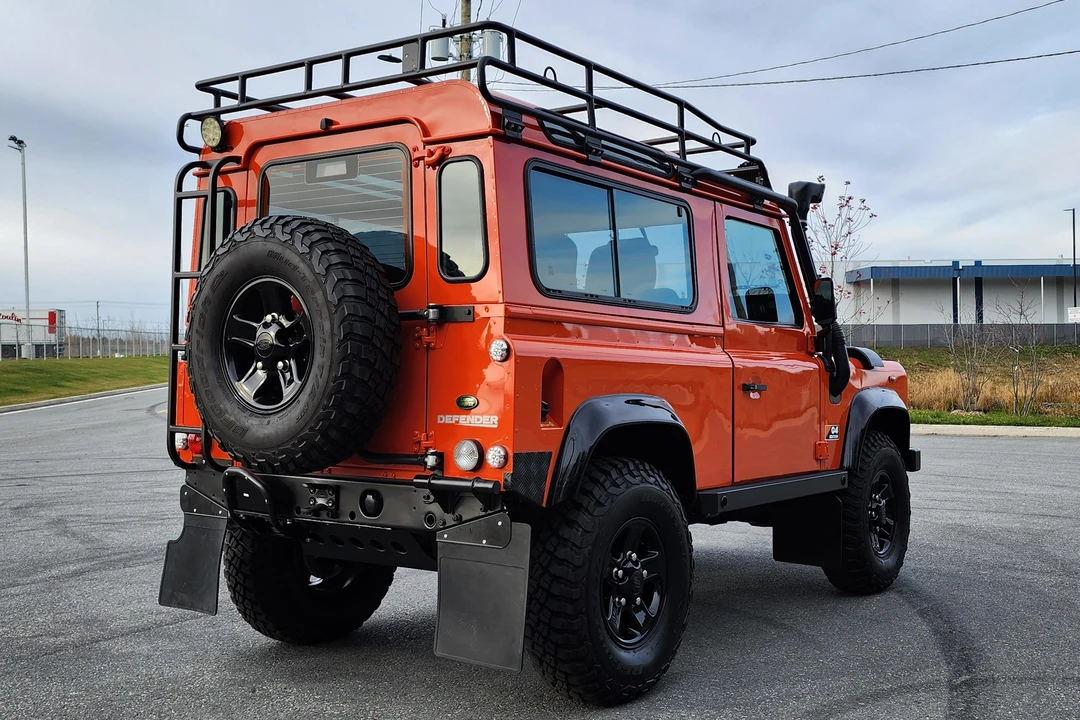 2004 Land Rover Defender 90 - Image 22 of 31