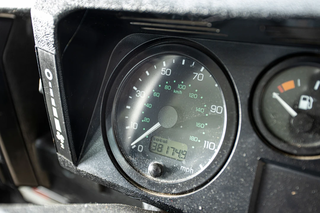 2004 Land Rover Defender 90 - Image 15 of 17
