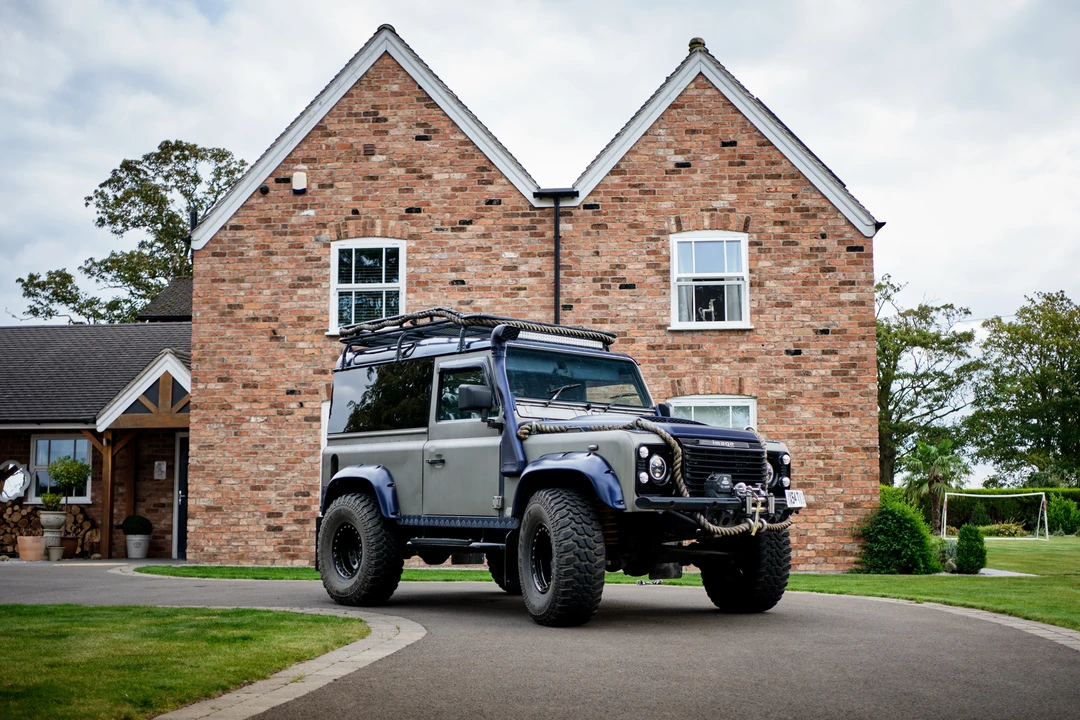 2004 Land Rover Defender 90 - Image 9 of 31