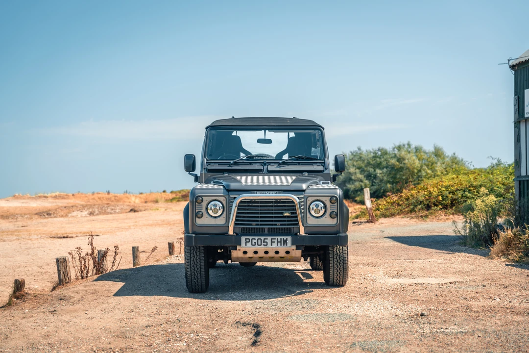 2004 Land Rover Defender 90 - Image 12 of 31