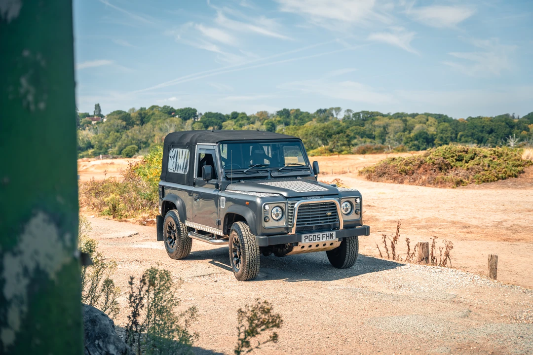 2004 Land Rover Defender 90 - Image 21 of 31