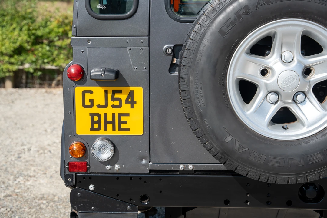 2004 Land Rover Defender 90 - Image 20 of 31