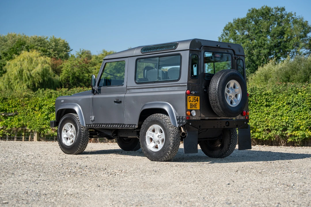 2004 Land Rover Defender 90 - Image 5 of 31