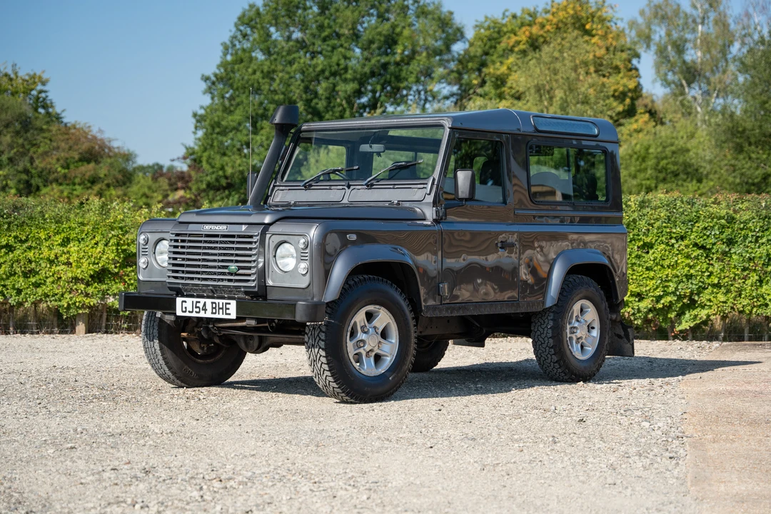2004 Land Rover Defender 90 - Image 3 of 31