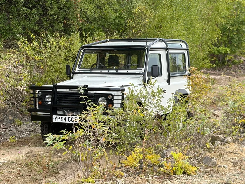 2004 Land Rover Defender 90 - Image 24 of 30