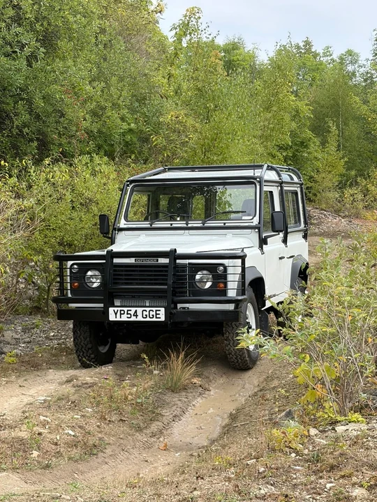 2004 Land Rover Defender 90 - Image 25 of 30
