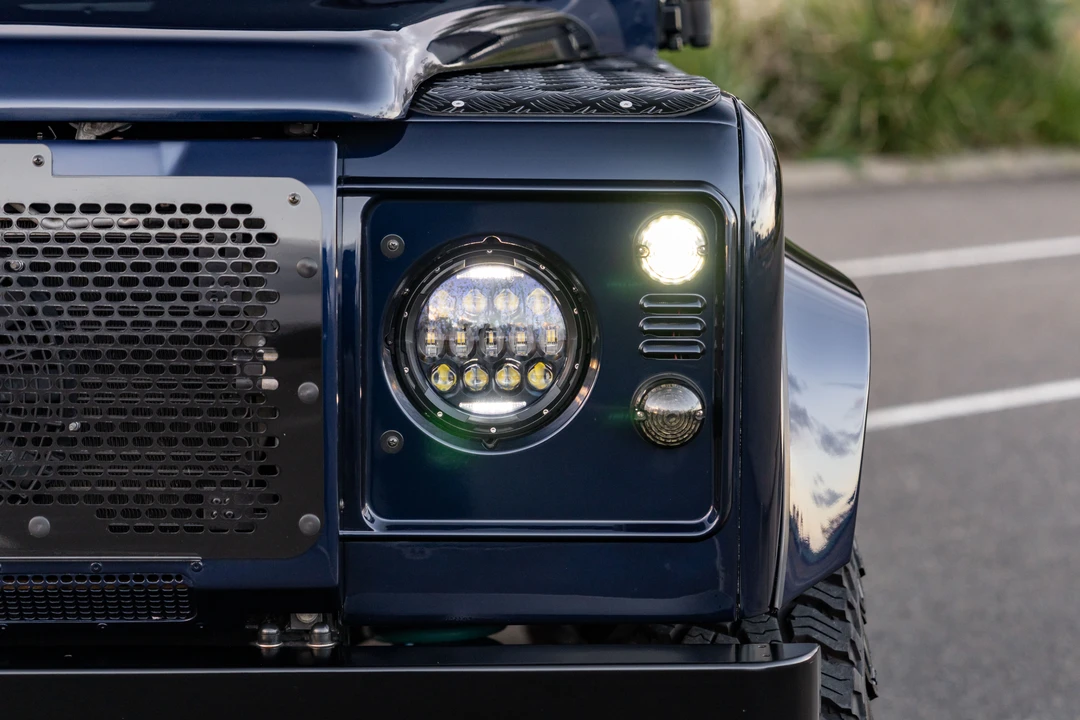 2004 Land Rover Defender 90 - Image 29 of 31