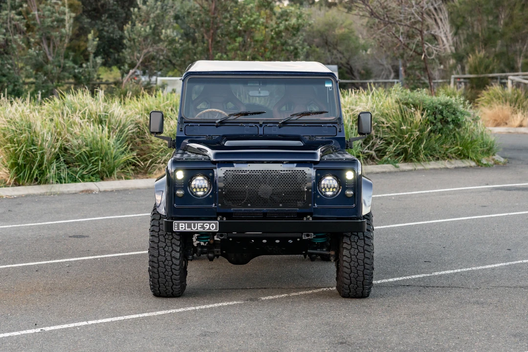 2004 Land Rover Defender 90 - Image 2 of 31