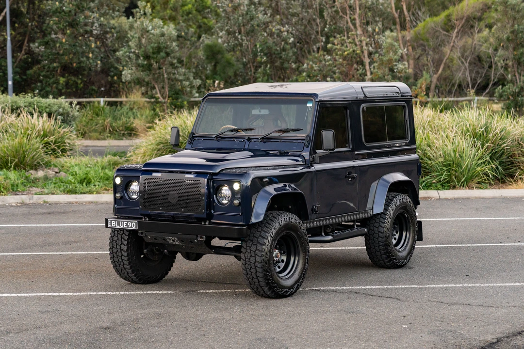 2004 Land Rover Defender 90 - Image 3 of 31