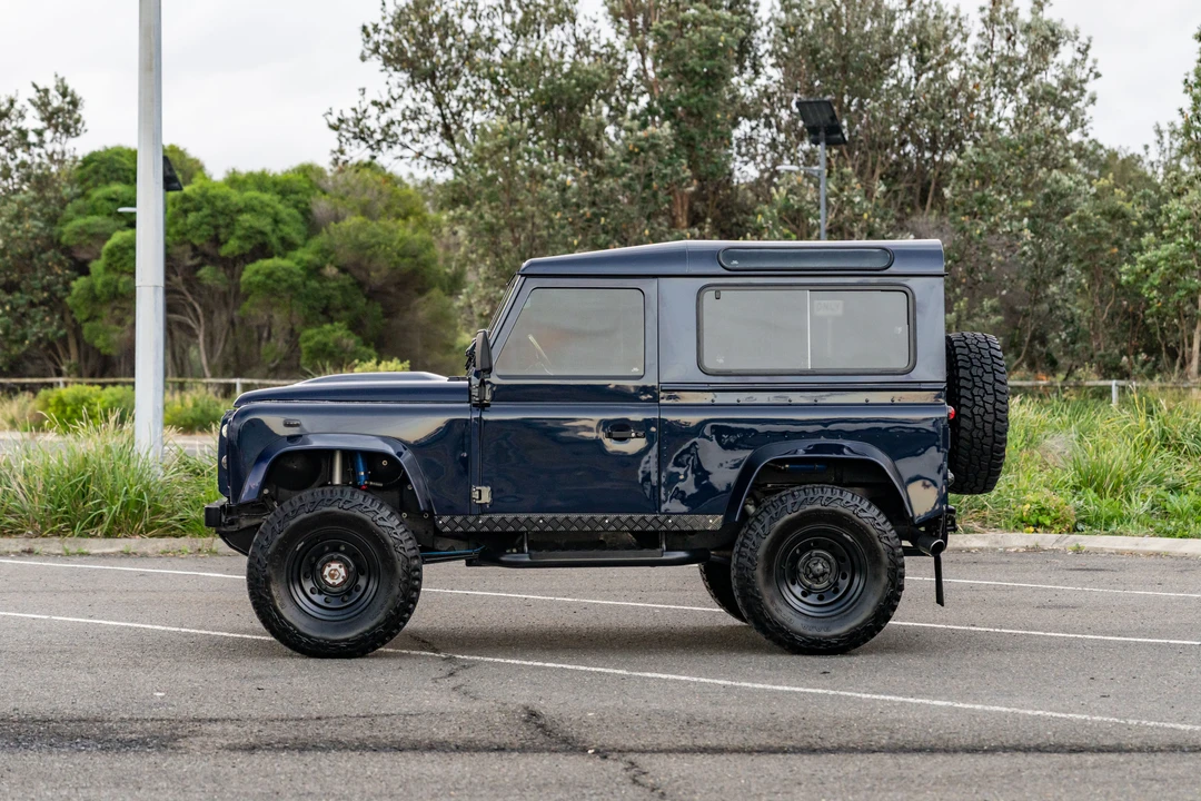 2004 Land Rover Defender 90 - Image 12 of 31