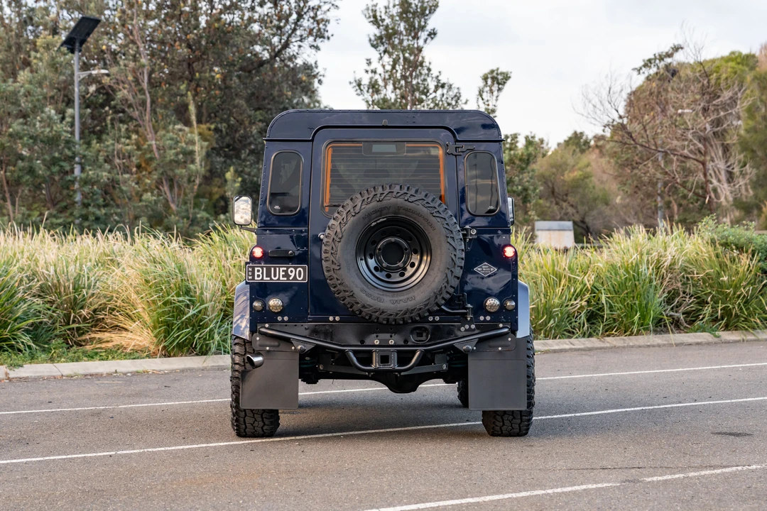2004 Land Rover Defender 90 - Image 6 of 31