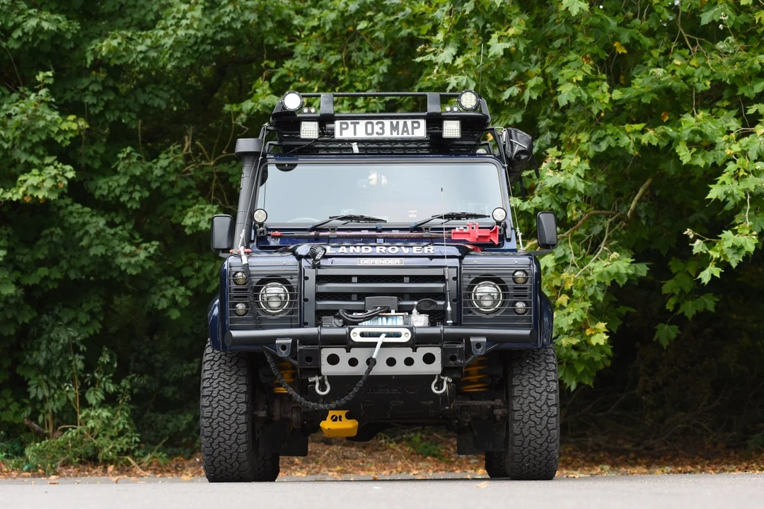 2004 Land Rover Defender 90 - Image 5 of 30