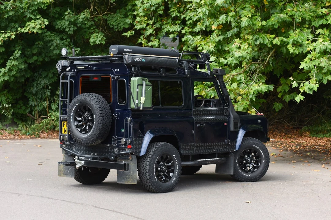 2004 Land Rover Defender 90 - Image 12 of 30