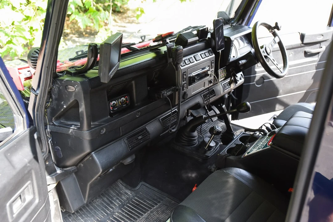 2004 Land Rover Defender 90 - Image 30 of 30