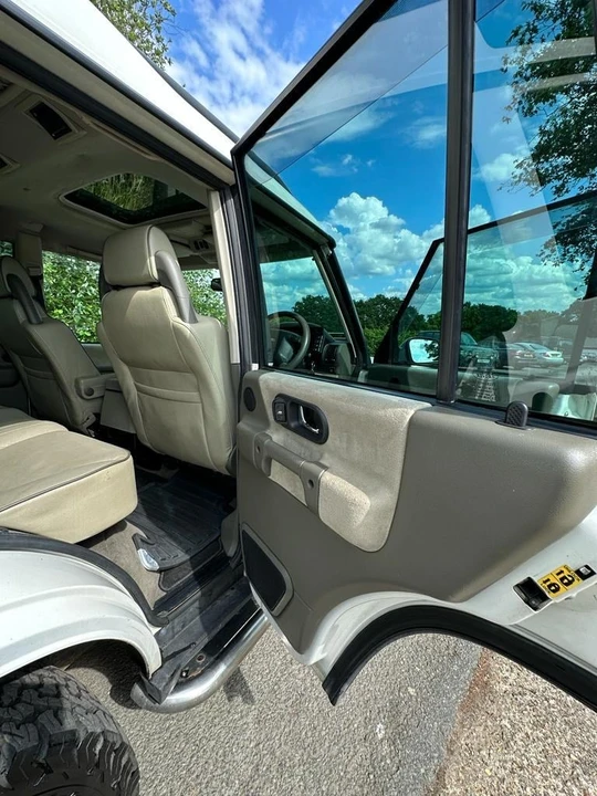 2004 Land Rover Discovery 2nd Gen - Image 29 of 30