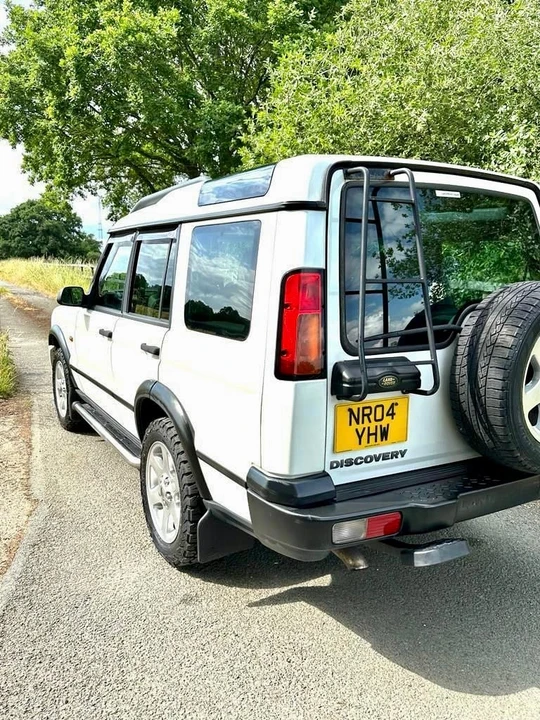 2004 Land Rover Discovery 2nd Gen - Image 16 of 30