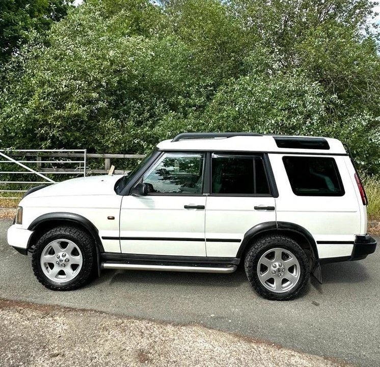 2004 Land Rover Discovery 2nd Gen - Image 5 of 30