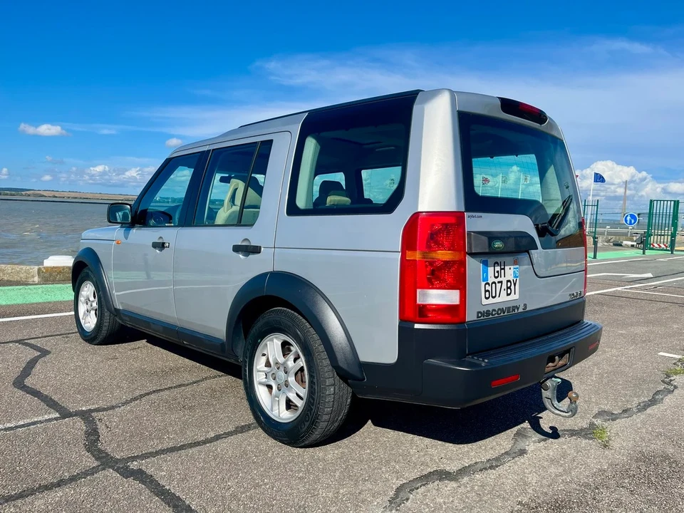 2004 Land Rover Discovery 3rd Gen - Image 14 of 30