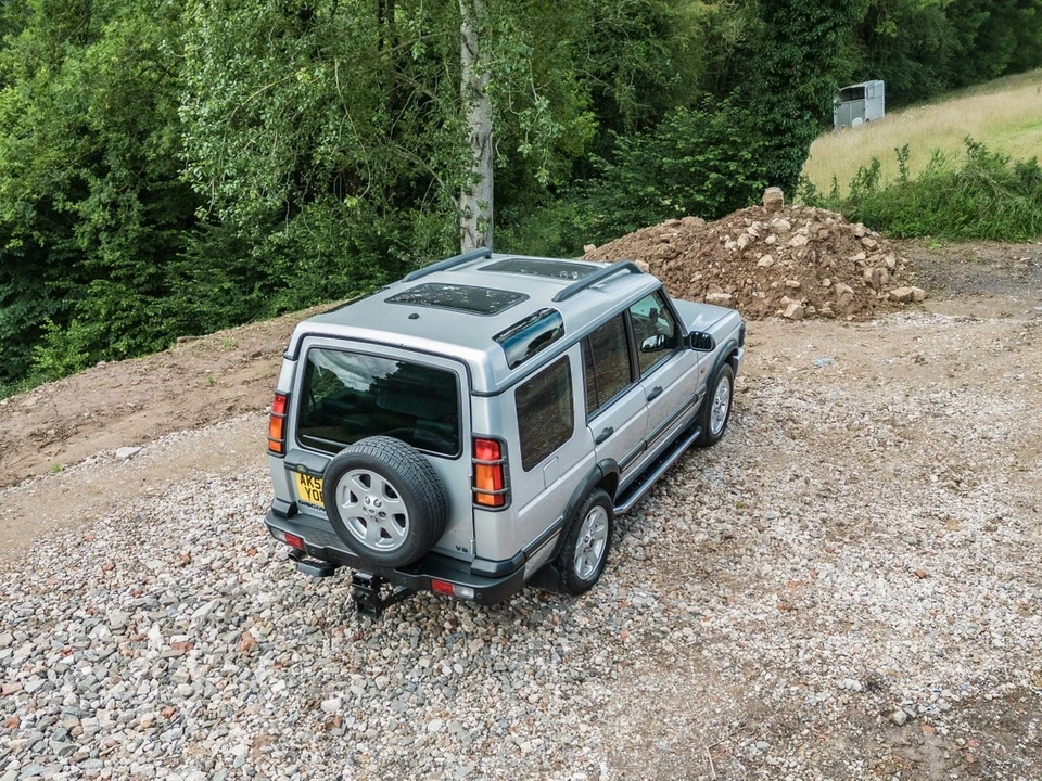 2004 Land Rover Discovery 2nd Gen - Image 17 of 30