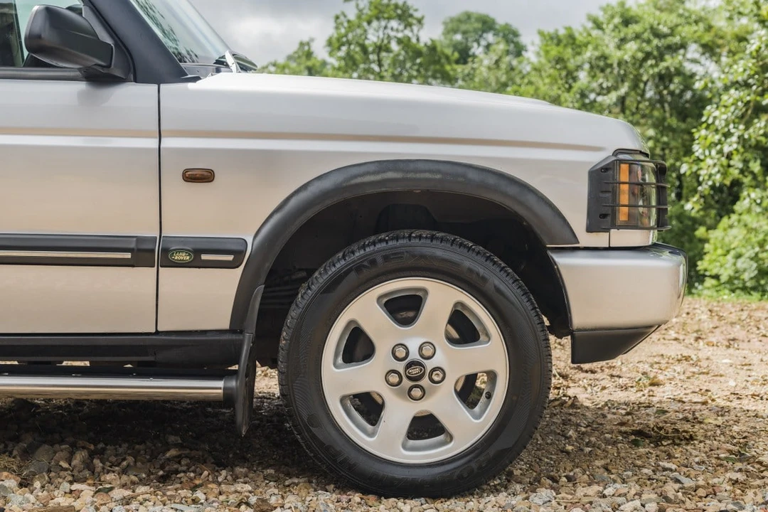 2004 Land Rover Discovery 2nd Gen - Image 23 of 30
