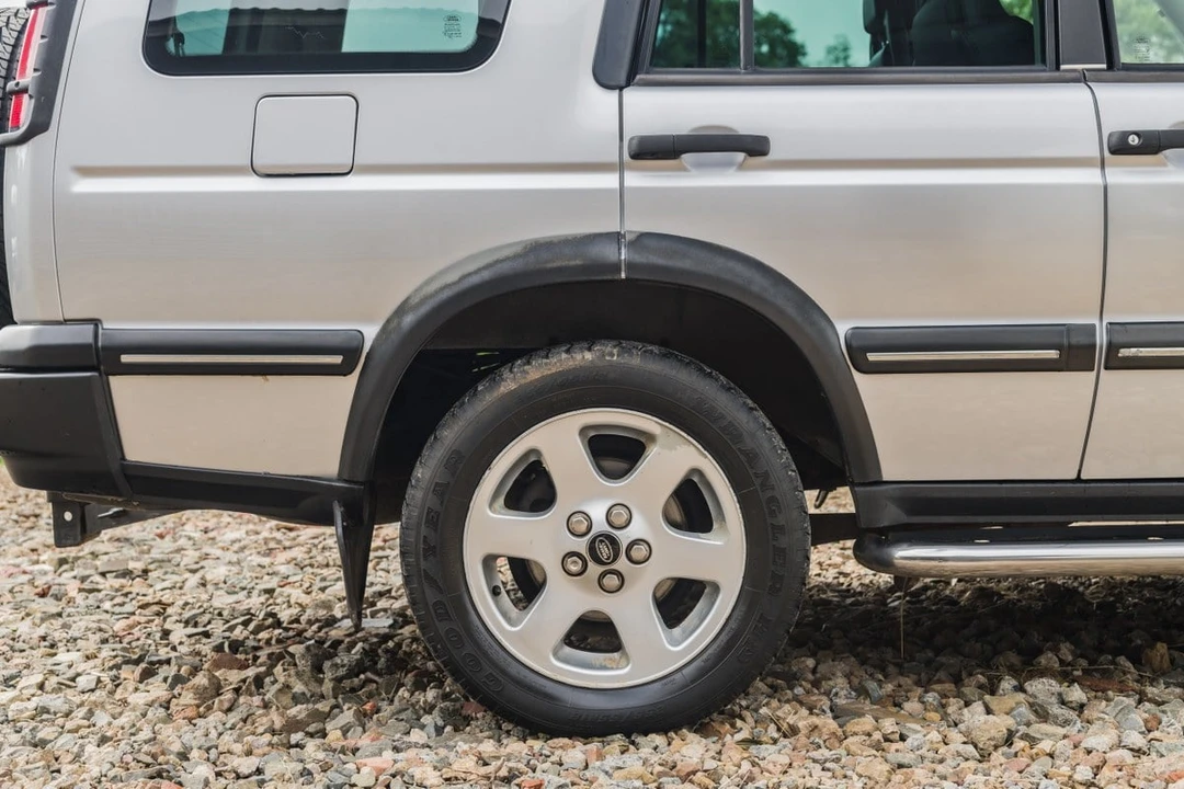 2004 Land Rover Discovery 2nd Gen - Image 24 of 30